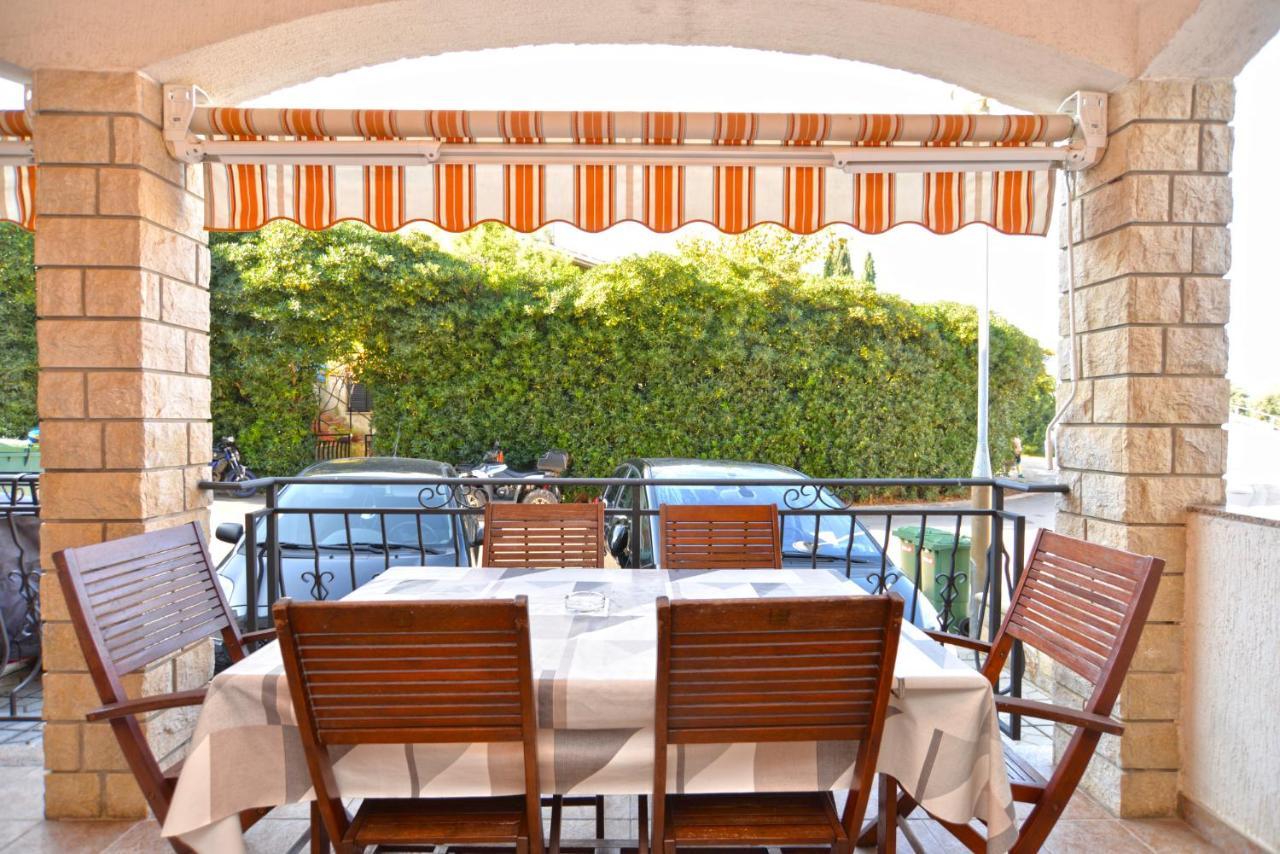 Apartments Elvis 1299 Vrsar Dış mekan fotoğraf