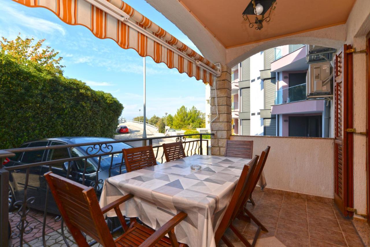Apartments Elvis 1299 Vrsar Dış mekan fotoğraf
