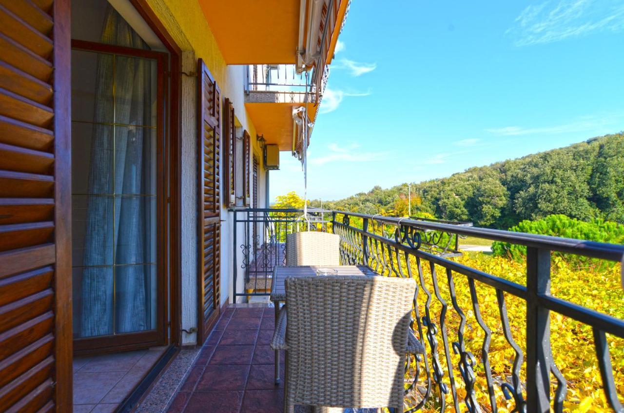 Apartments Elvis 1299 Vrsar Dış mekan fotoğraf