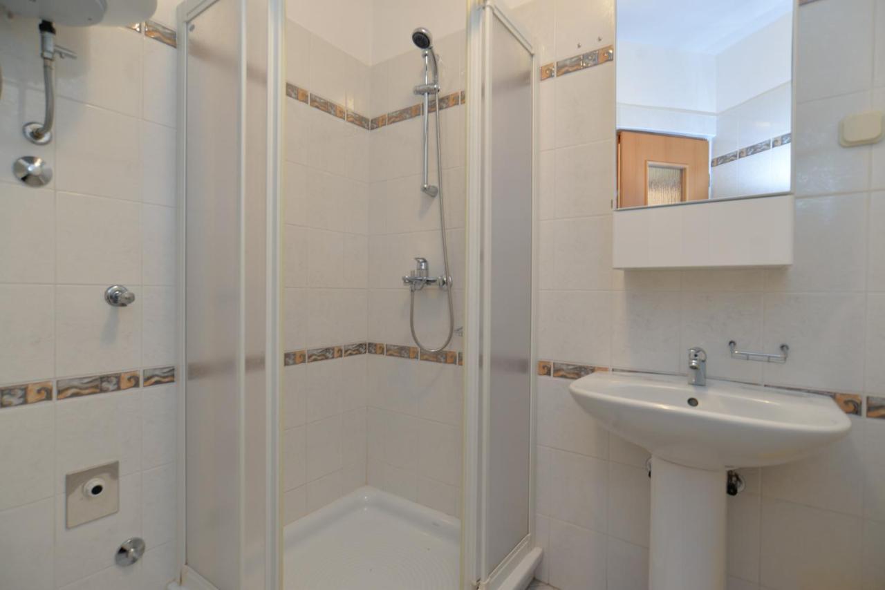 Apartments Elvis 1299 Vrsar Dış mekan fotoğraf
